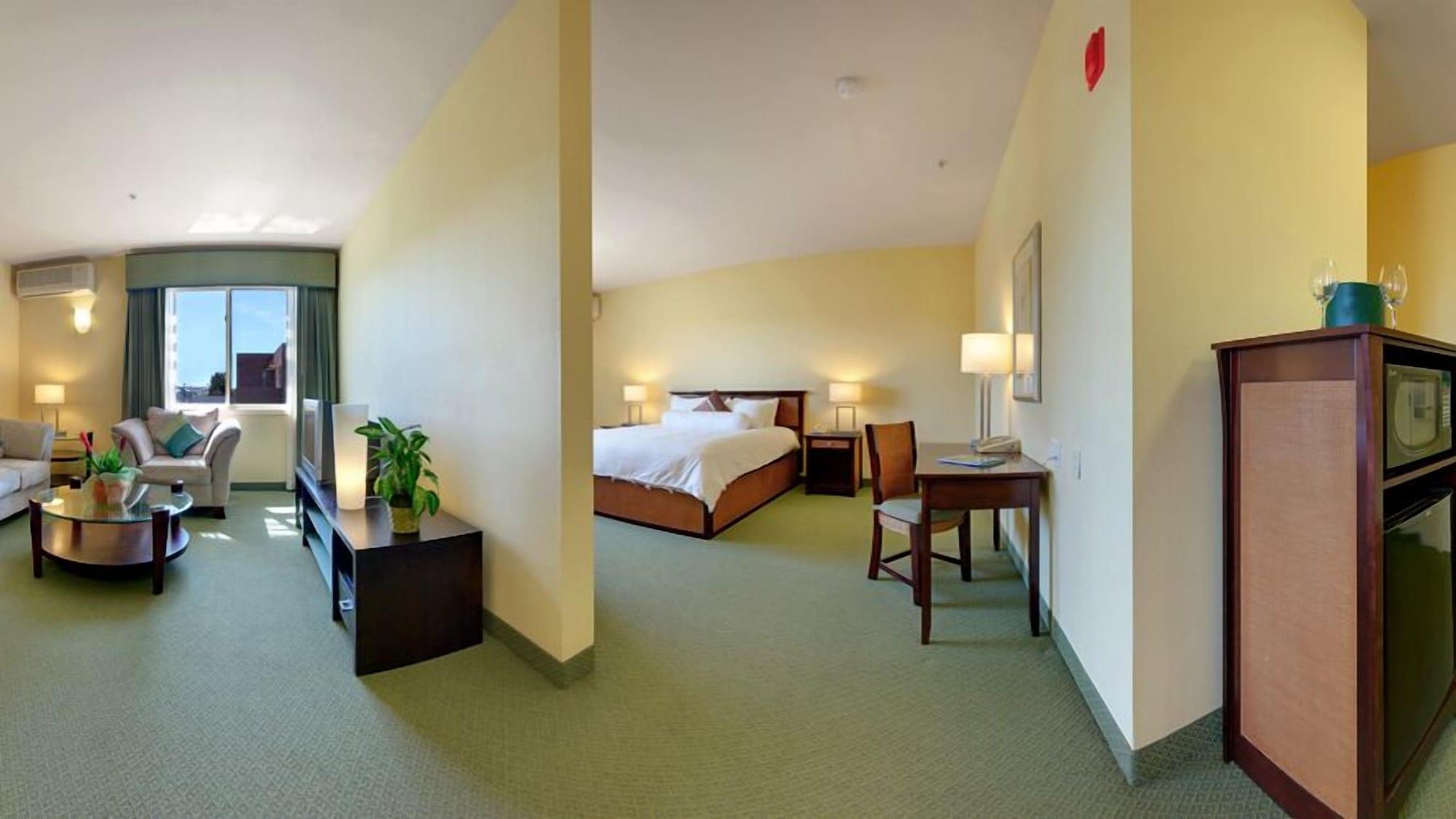 Doubletree By Hilton Napa Valley - American Canyon Exterior photo