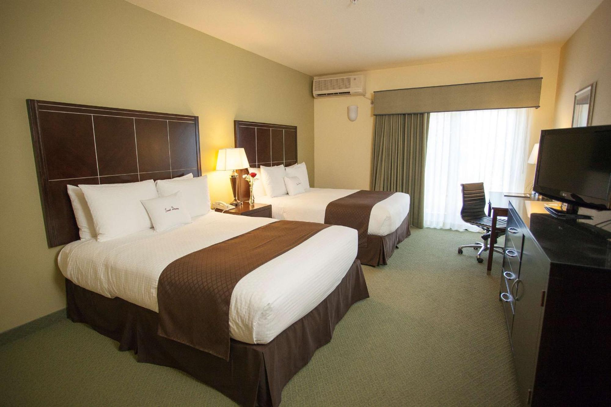 Doubletree By Hilton Napa Valley - American Canyon Exterior photo